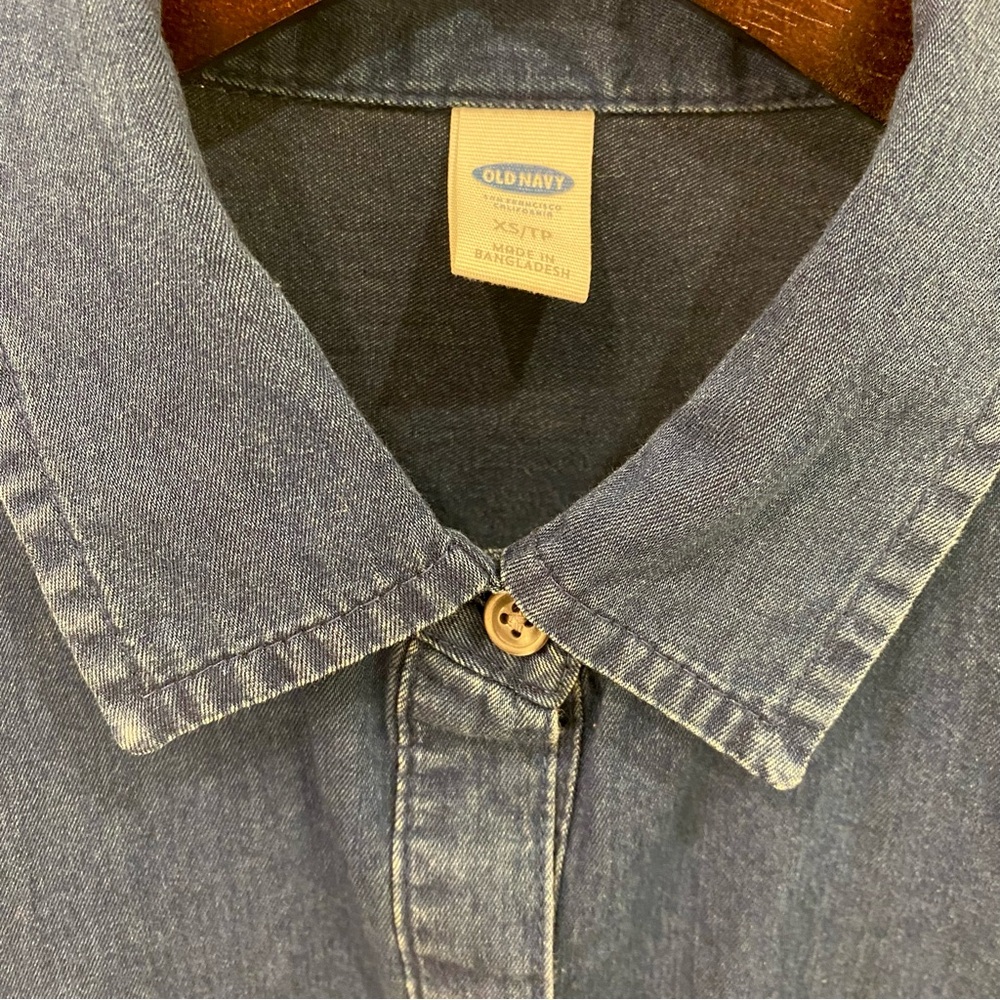 Old Navy shirt dress, size XS, denim, dark wash - Picture 3 of 5